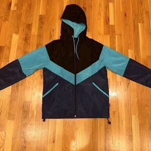 Beautiful Giant Men's Zip up Hoodie Lightweight Windbreaker Jacket. NWOT Size XL